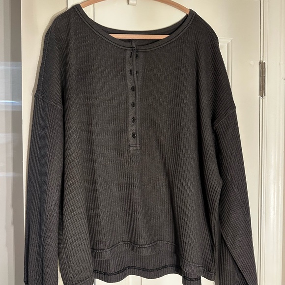 aerie Sweaters - NWOT aerie Charcoal Waffle Henley Top